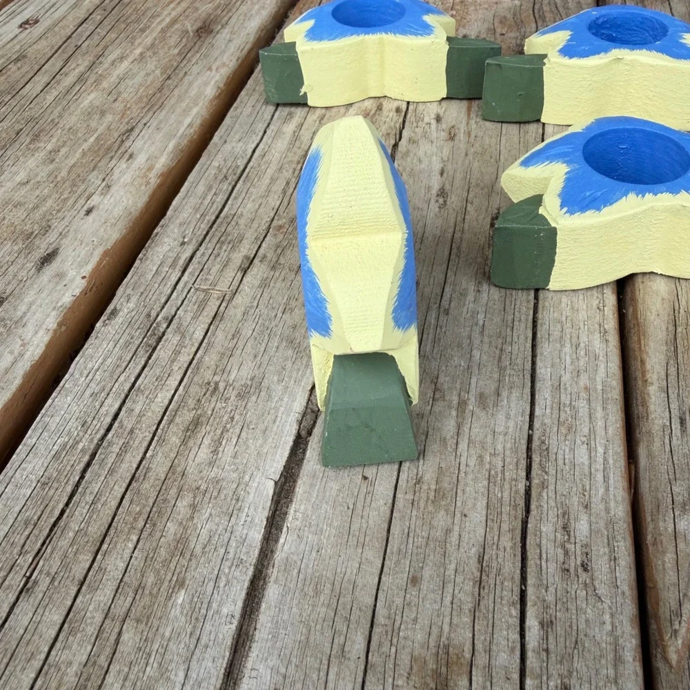 Vtg Floral Wooden Napkin Rings 8 Set Blue Yellow Hand Painted Rustic Cottagecore